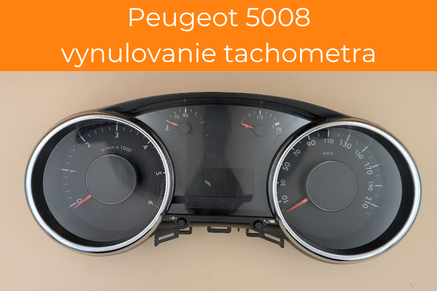 Prístrojový panel Peugeot 5008